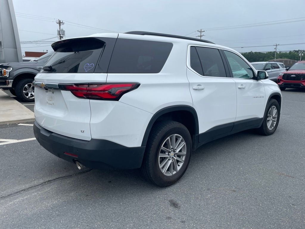 2022 Chevrolet Traverse LT Leather