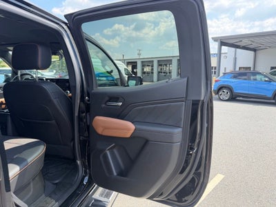 2023 GMC Canyon AT4
