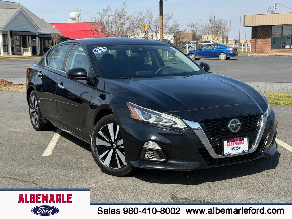 2022 Nissan Altima 2.5 SV