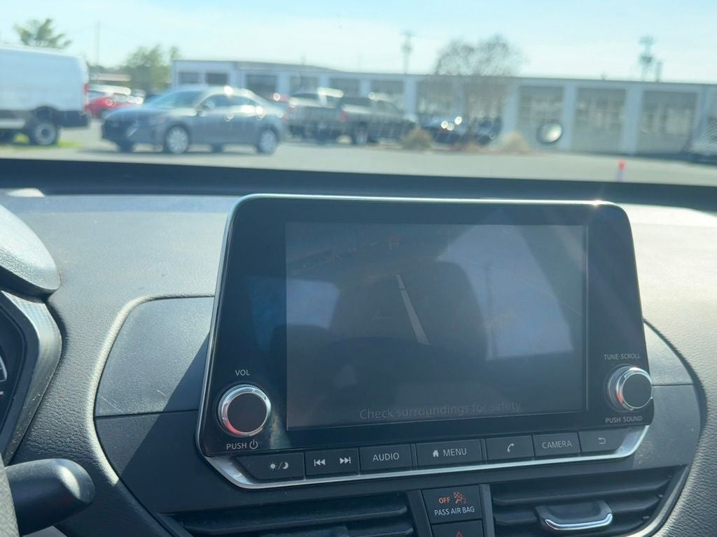 2022 Nissan Altima 2.5 SV