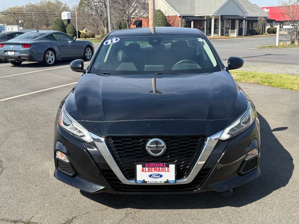 2022 Nissan Altima 2.5 SV