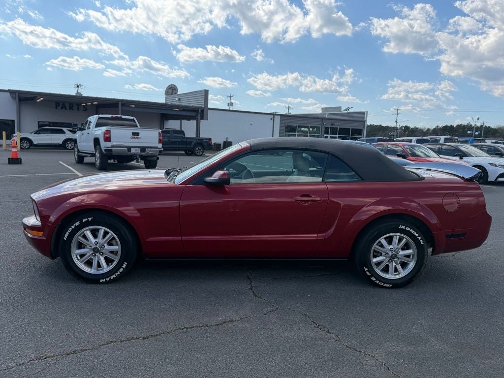 2008 Ford Mustang Base