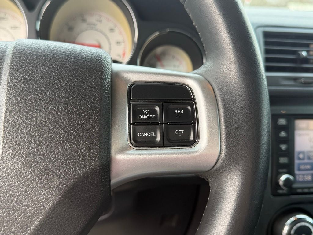 2013 Dodge Challenger SXT