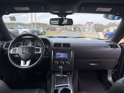 2013 Dodge Challenger SXT