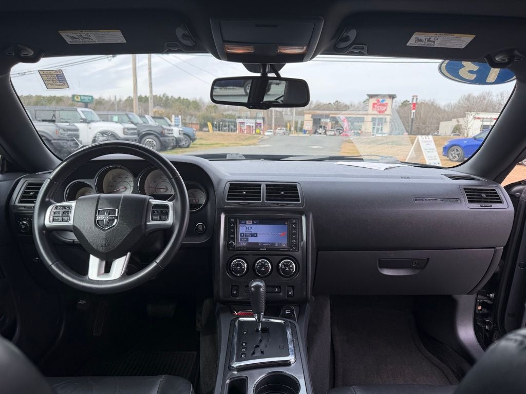2013 Dodge Challenger SXT