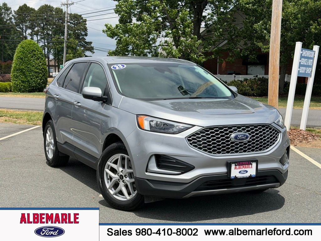 2023 Ford Edge SEL AWD's photo