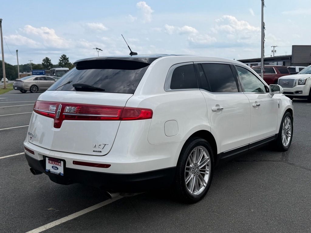 2015 Lincoln MKT EcoBoost