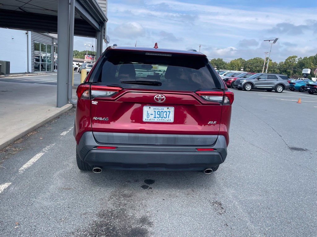 2020 Toyota RAV4 XLE Premium