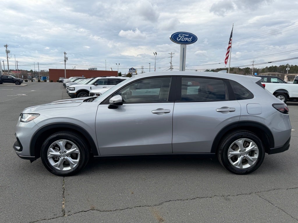 2025 Honda HR-V LX