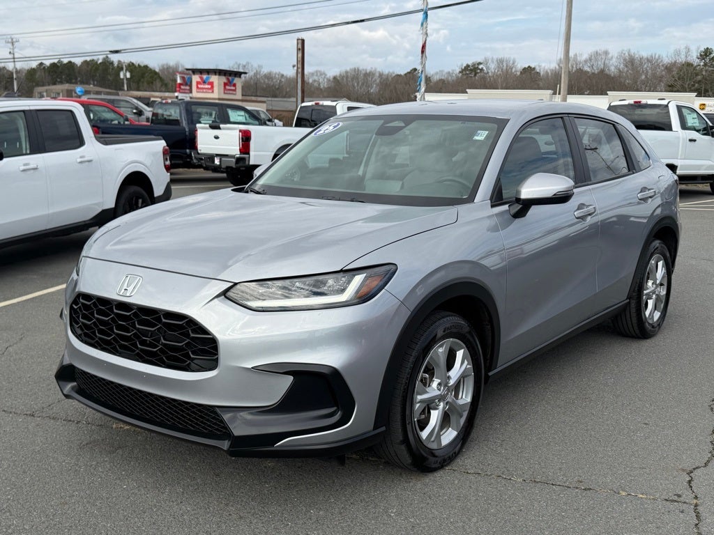 2025 Honda HR-V LX