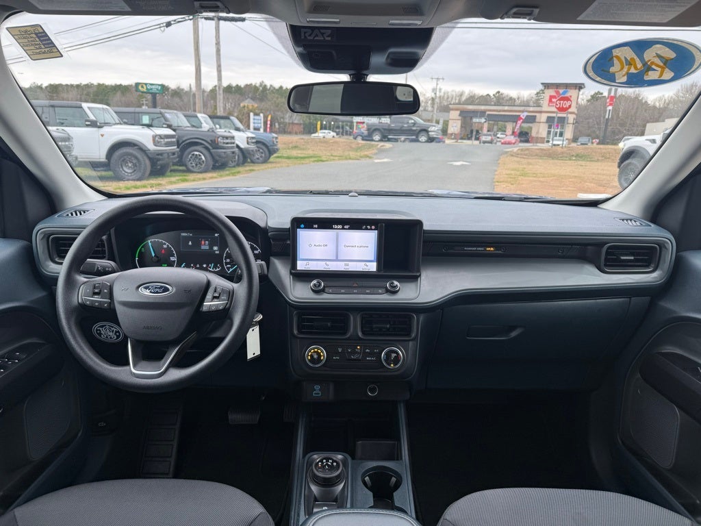 2024 Ford Maverick XL