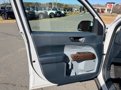 2022 Ford Maverick Lariat