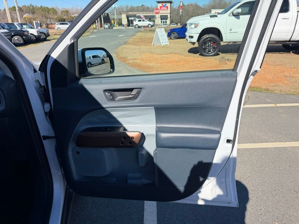 2022 Ford Maverick Lariat