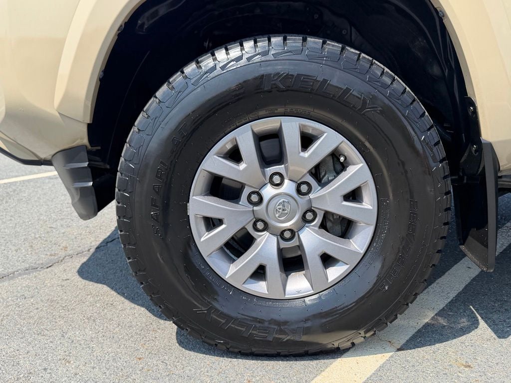2019 Toyota Tacoma SR5 V6