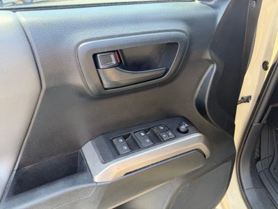 2019 Toyota Tacoma SR5 V6