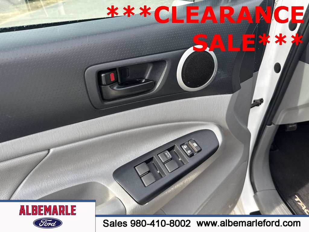 2015 Toyota Tacoma Base V6