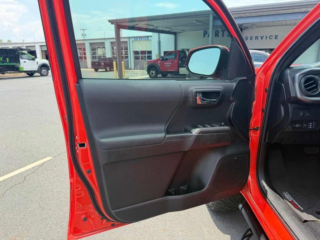 2023 Toyota Tacoma TRD Pro V6