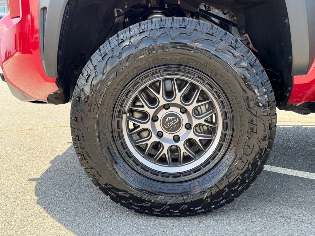 2024 Toyota Tacoma TRD Off-Road