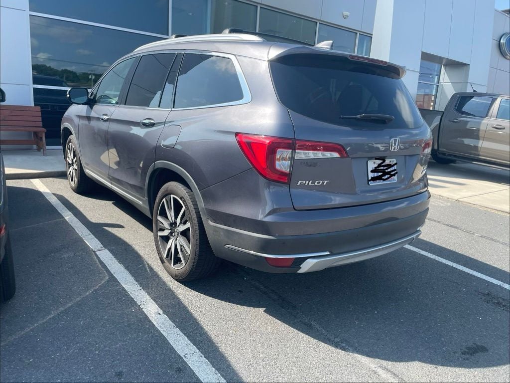 2020 Honda Pilot Touring 8 Passenger