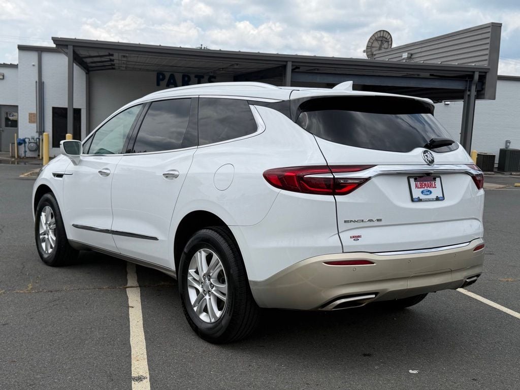 2020 Buick Enclave Essence