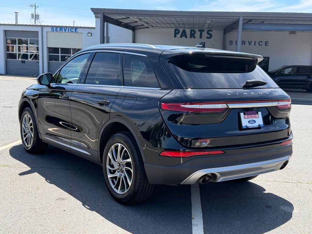 2022 Lincoln Corsair Standard
