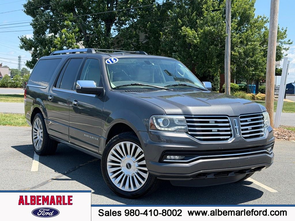 2015 Lincoln Navigator L Base
