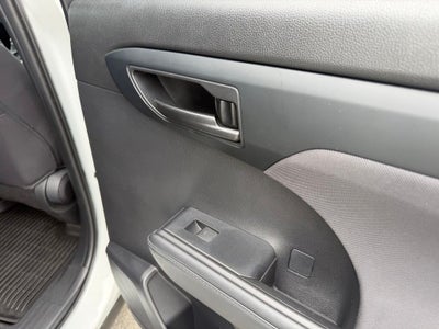 2022 Toyota Highlander L