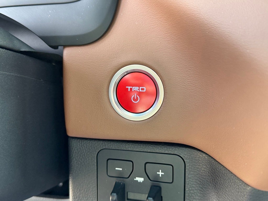 2024 Toyota Tundra Hybrid 1794 Edition