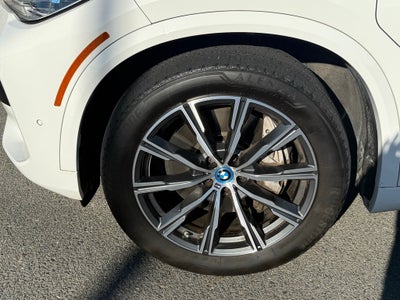 2023 BMW X5 xDrive45e