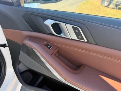 2023 BMW X5 xDrive45e