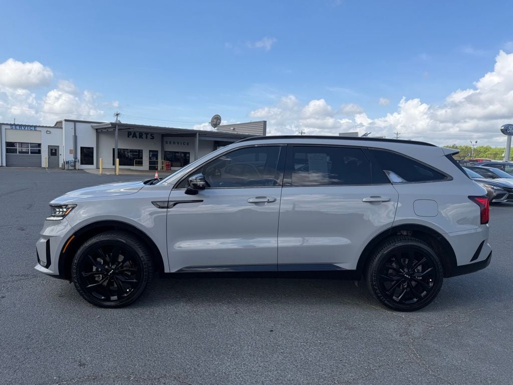 2022 Kia Sorento SX