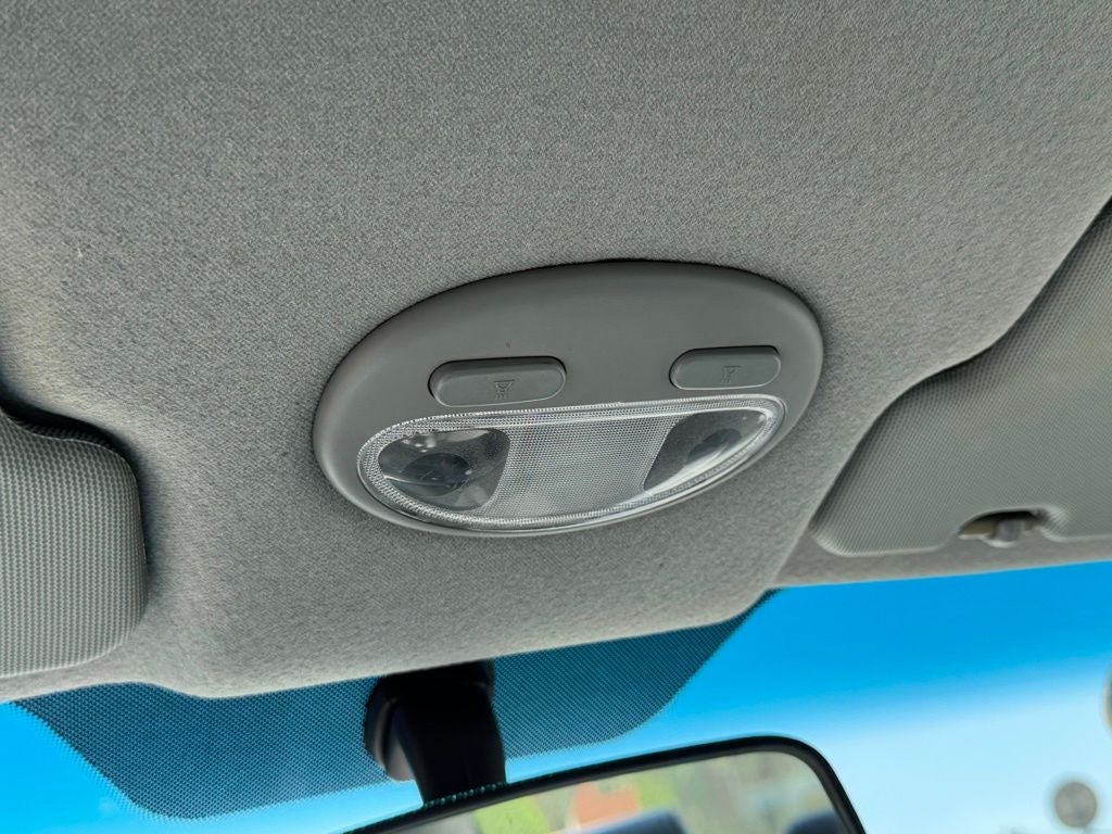 2006 Suzuki Forenza Base