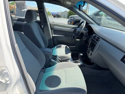 2006 Suzuki Forenza Base