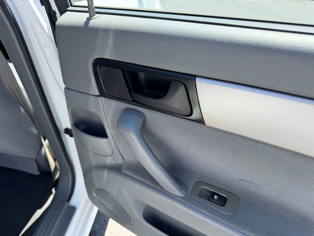 2006 Suzuki Forenza Base