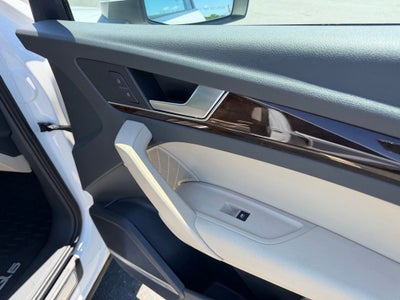2018 Audi Q5 2.0T Premium Plus quattro