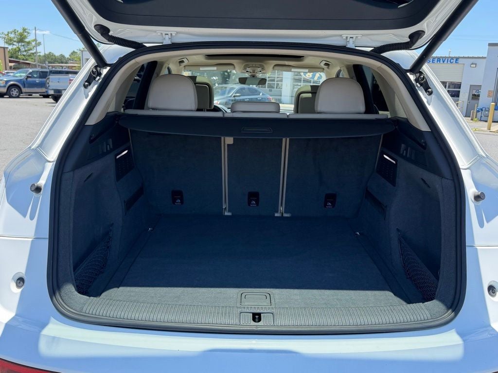 2018 Audi Q5 2.0T Premium Plus quattro