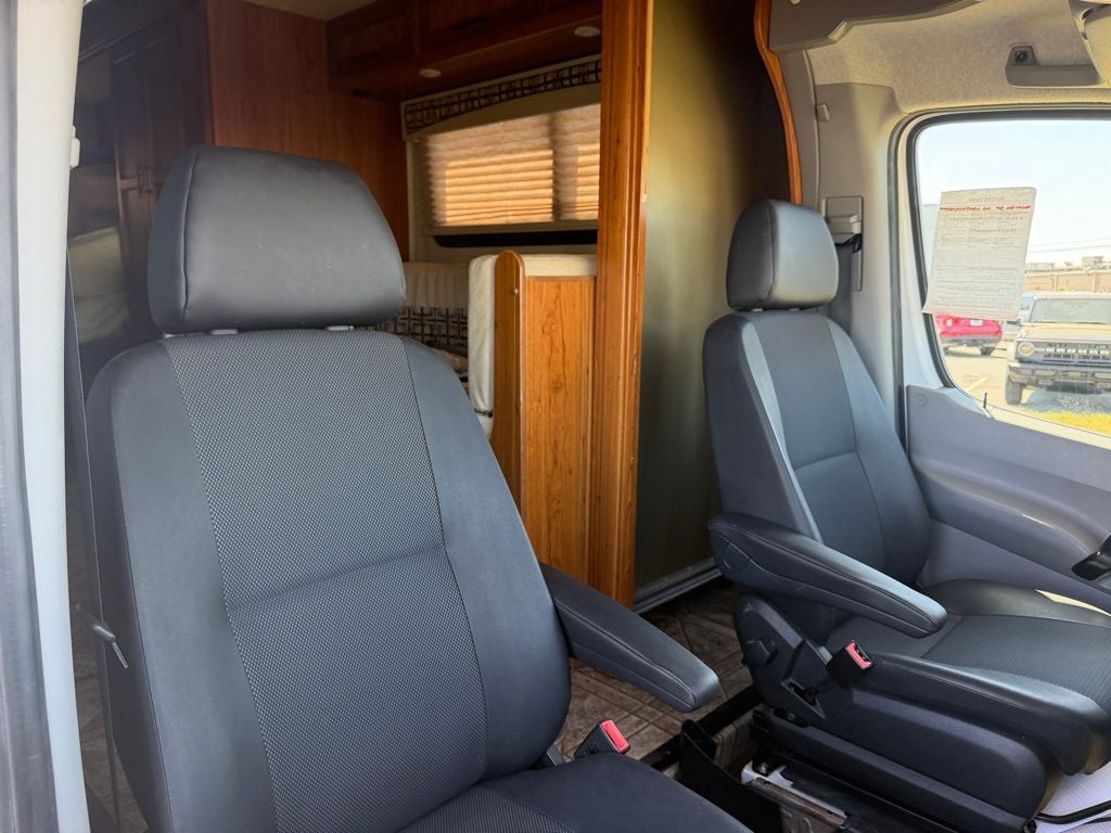 2016 Mercedes-Benz Sprinter 3500 Base