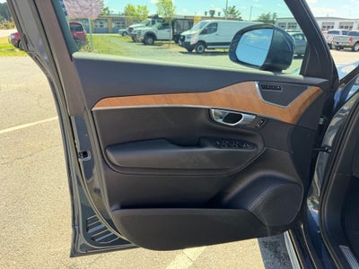 2023 Volvo XC90 B6 Plus 6-Seater