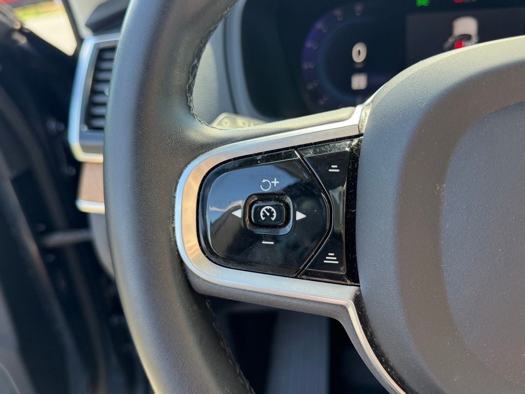 2023 Volvo XC90 B6 Plus 6-Seater