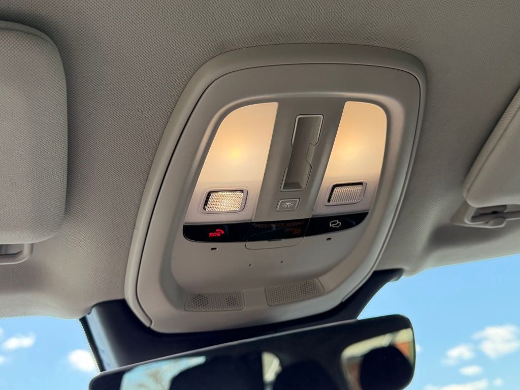 2023 Volvo XC90 B6 Plus 6-Seater