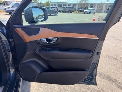 2023 Volvo XC90 B6 Plus 6-Seater