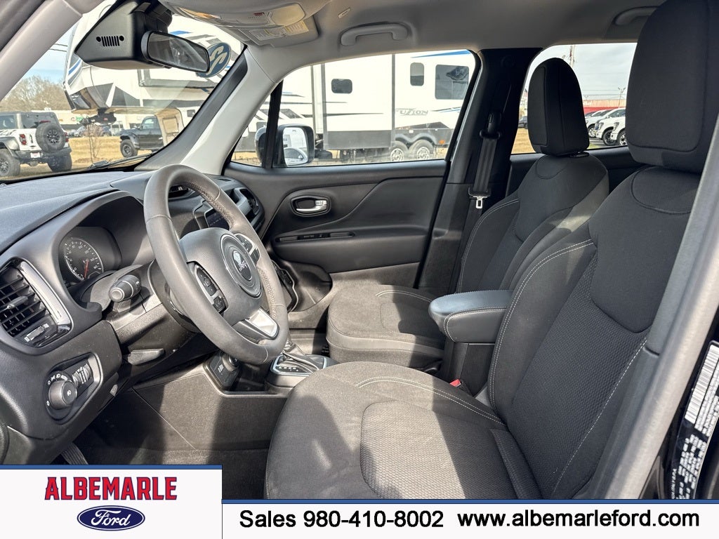 2023 Jeep Renegade Altitude