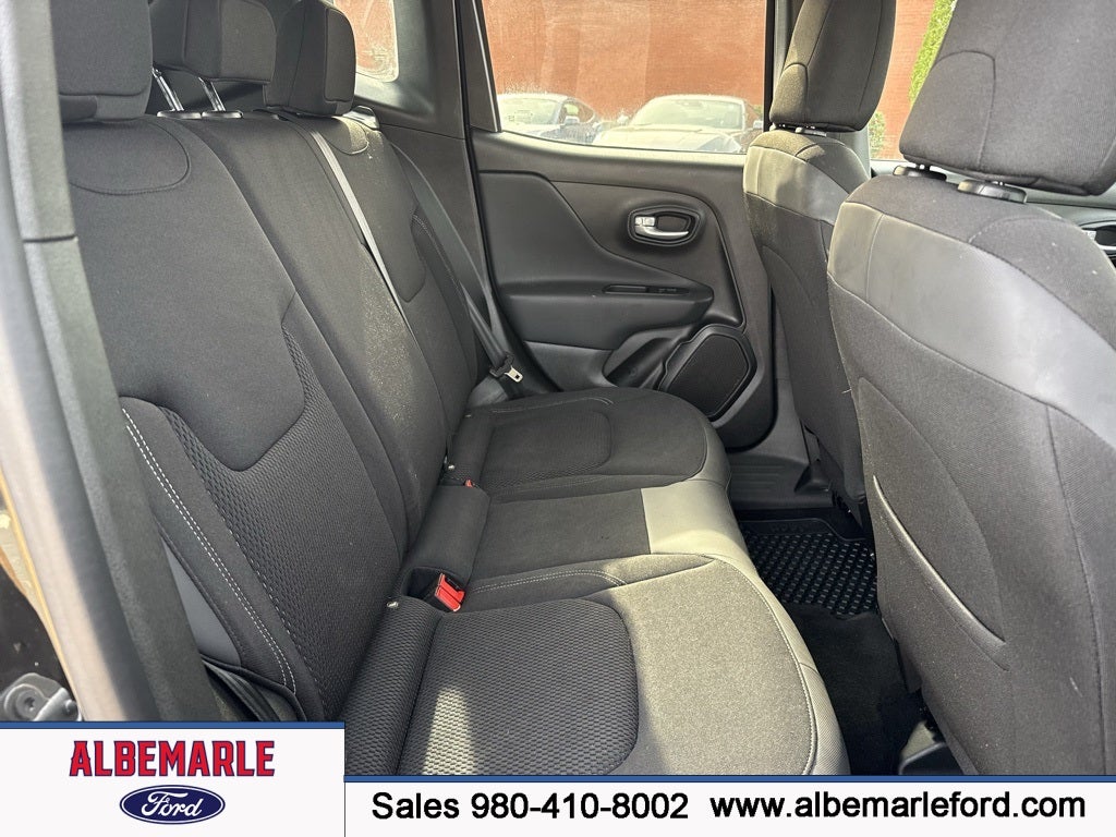 2023 Jeep Renegade Altitude